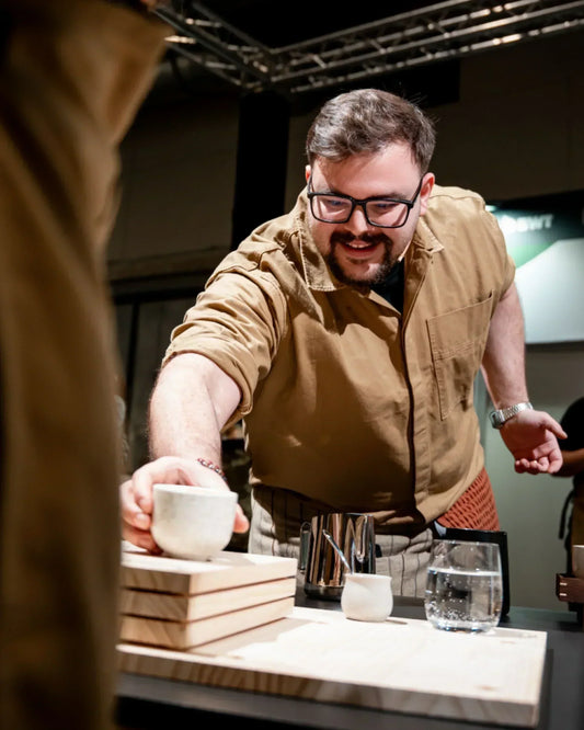 Freeze Distilled Milk: la técnica que está cambiando el café con leche